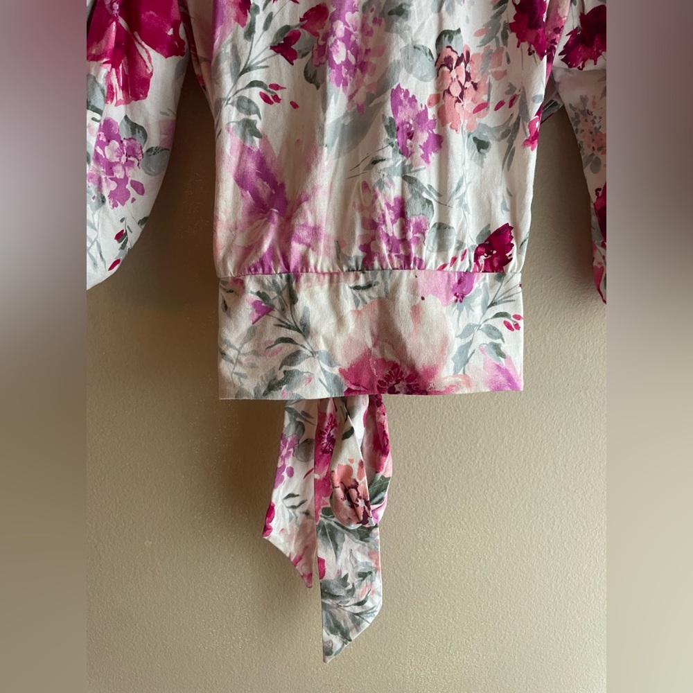 Express Puff Sleeve Floral Tie Back Top Size Small - Picture 9 of 15